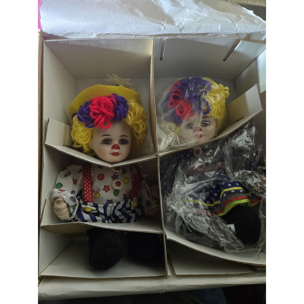 Marie Osmond Fine Porcelain Twins Rosie & Rags Clowning Around Dolls